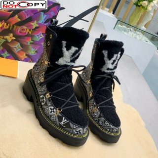 Louis Vuitton LV Beaubourg Short Boots in Crafty Canvas and Shearling Wool 1A8CUQ Black
