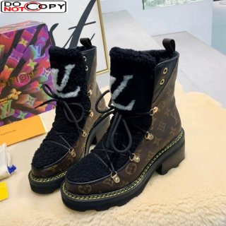 Louis Vuitton LV Beaubourg Short Boots in Monogram Canvas and Shearling Wool 1A8CUQ