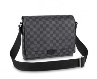 Louis Vuitton New Messenger Bag in Black Damier Canva N40418