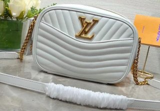 Louis Vuitton New Wave Camera Bag M53863 White