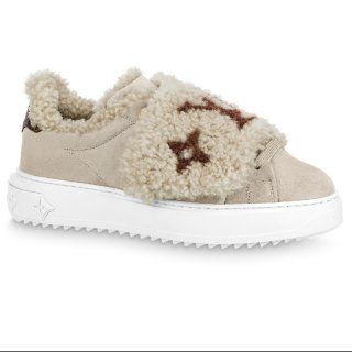 Louis Vuitton Time Out Sneakers in Suede and Shearling Light Grey 1AADTC